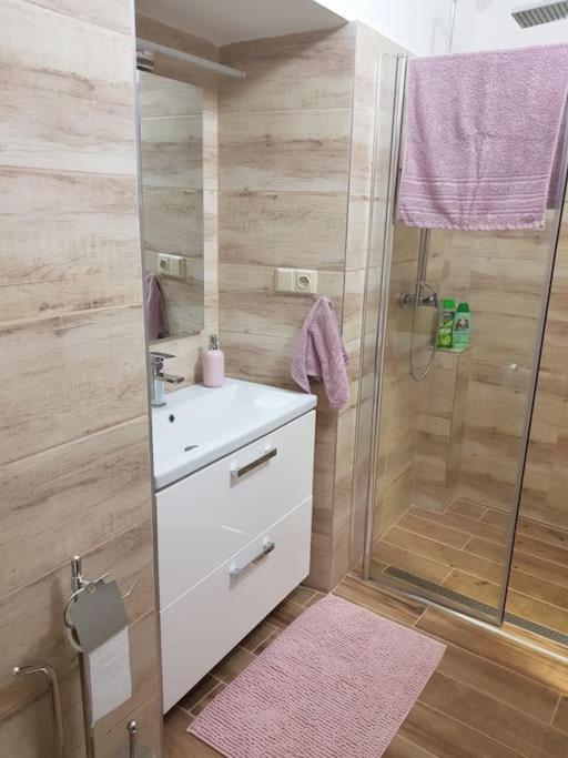 Apartment V Podzamci Usov
